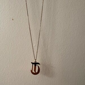 Forever 21  Letter D Pendant Necklace